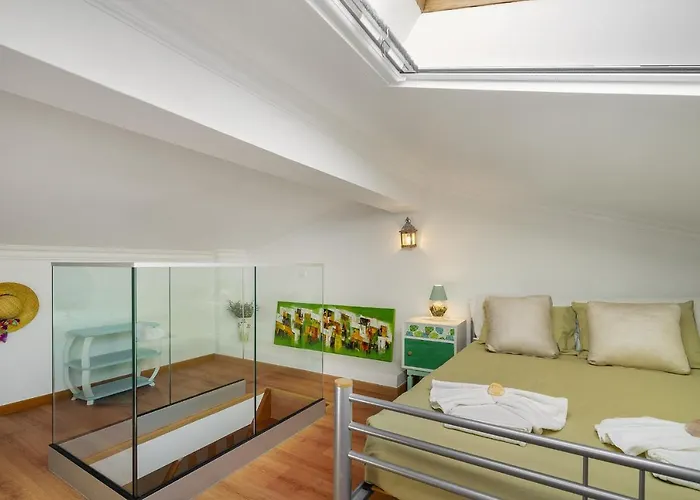 Дом отдыха Rosal House *