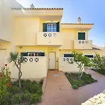 Casa de Férias Rosal House *